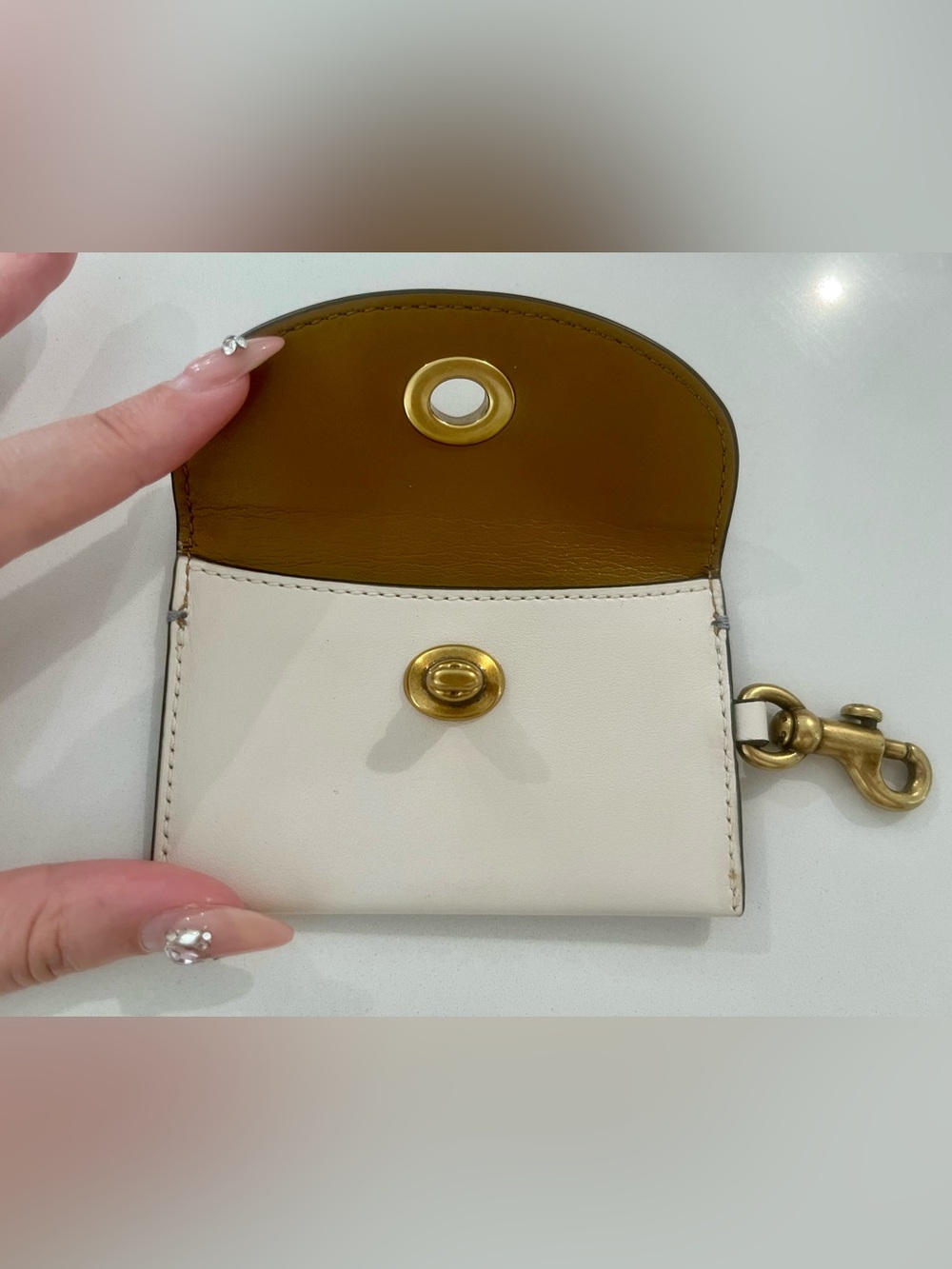 Coach Turnlock Card Case Bag Charm - Picture 3 of 3